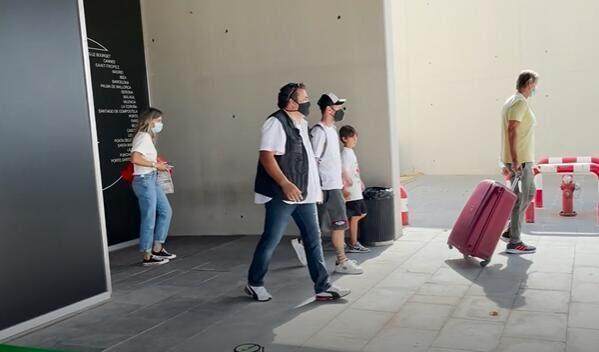 1629559136353077907.jpg d0519442-b5fd-49df-819d-1fd8ff9f0e41.jpg